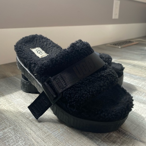 Fluffita Slides - Picture 1 of 6